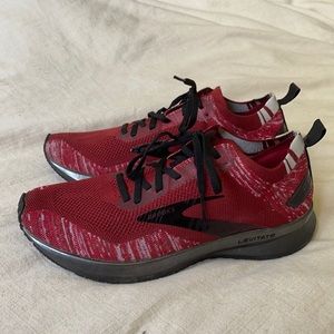 Men’s Levitate 4 Brooks Running Shoes